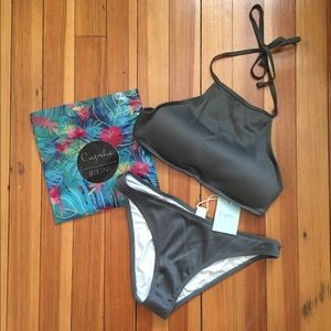 Cupshe Matcha Halter Bikini Set - NWT Sz M